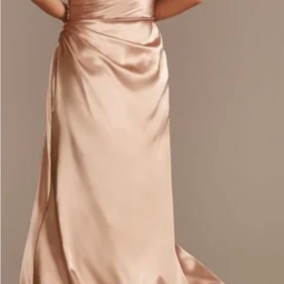 David's Bridal Galina Signature Charmeuse Draped One-Shoulder Dress - Picture 2 of 9